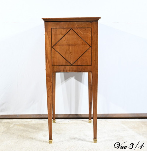 Petit Meuble de Salon en Noyer, style Transition Louis XVI/Directoire – 1ère Partie XIXe