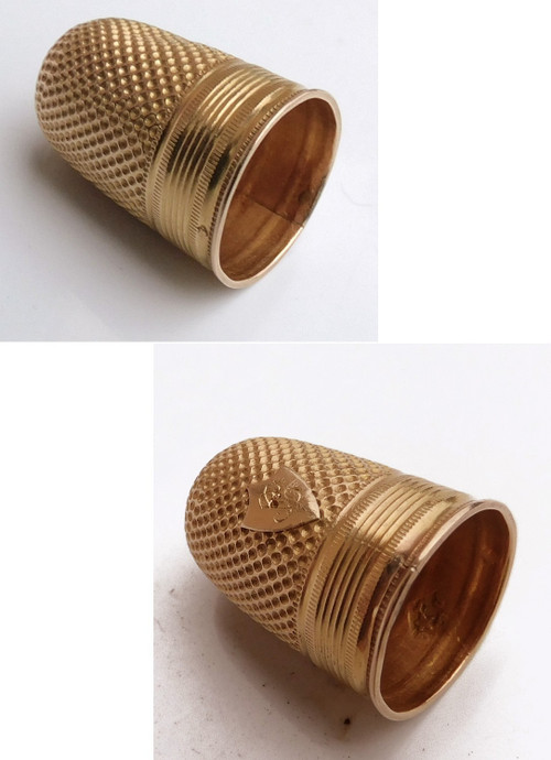 Kit da cucito in oro di inizio '800 con decori antichi