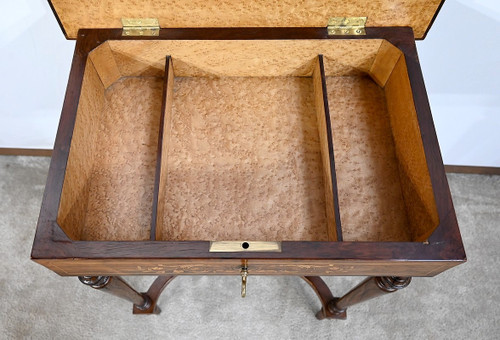 Petite Table en Marqueterie, goût Louis XVI – Fin XIXe