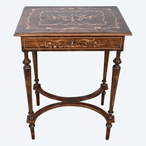 Petite Table en Marqueterie, goût Louis XVI – Fin XIXe