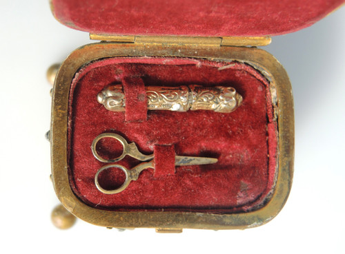 Miniature sewing set antique box 19th century