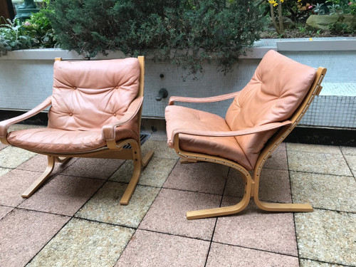 Tre poltrone scandinave in teak e pelle del 1970 circa di Westlanske