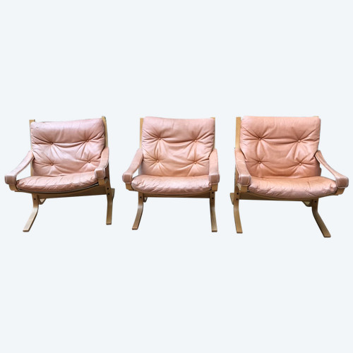 Tre poltrone scandinave in teak e pelle del 1970 circa di Westlanske