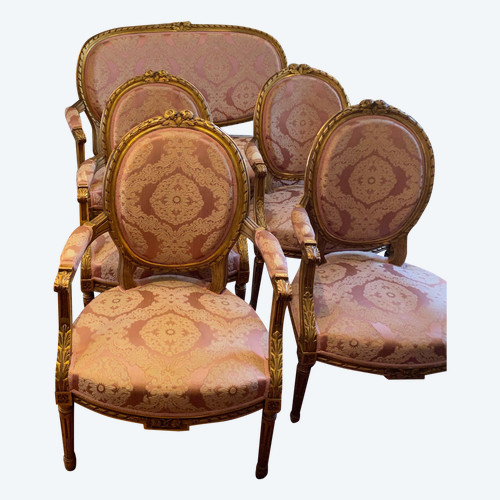 Salon en bois doré de style Louis XVI