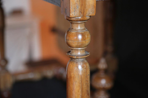 Table En Gaïac, XIXeme