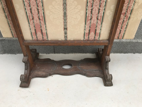 Carved wooden fireplace screen from the late 18th century