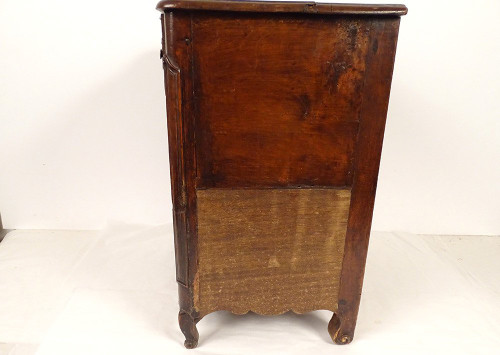 Petite Commode de Maîtrise Louis XV Noyer Sculpté Miniature XVIIIème Siècle