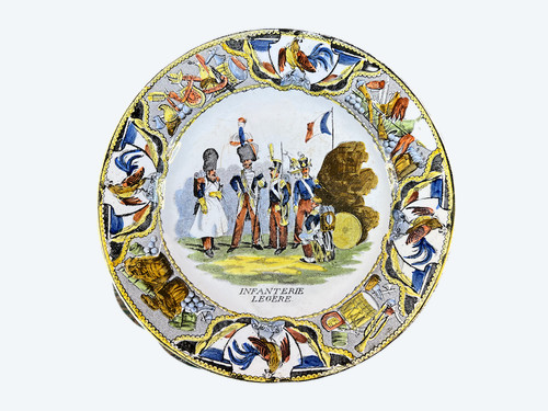 Plates militaria collection Creil Montereau national guard hussar Napoleon