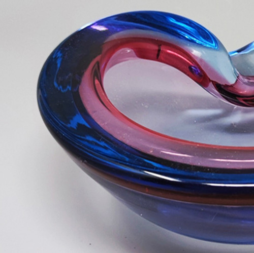 1960 Amazing Blue and Pink Ashtray/Empty Pocket By Flavio Poli for Seguso