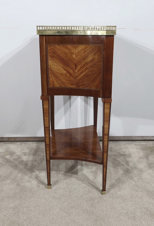 Petite Table de Salon dans le goût Louis XVI – Milieu XIXe
