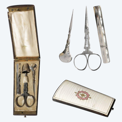 Vecchio kit da cucito in acciaio Forbici da cattedrale di Napoleone III