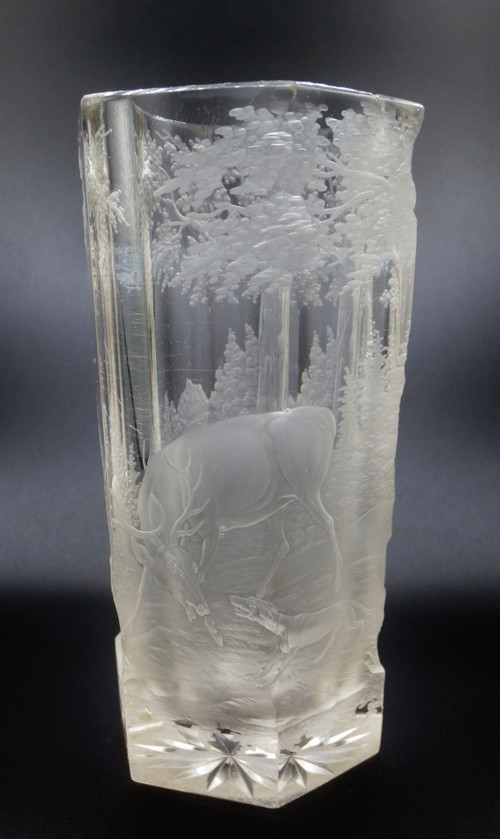 Gobelet en cristal de Bohème, XIXe siècle. 