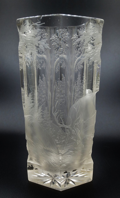 Gobelet en cristal de Bohème, XIXe siècle. 