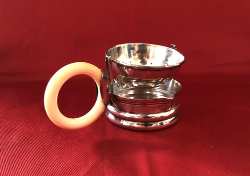 Rocking tea strainer in hallmarked solid silver, ivory handle, late 19th century.