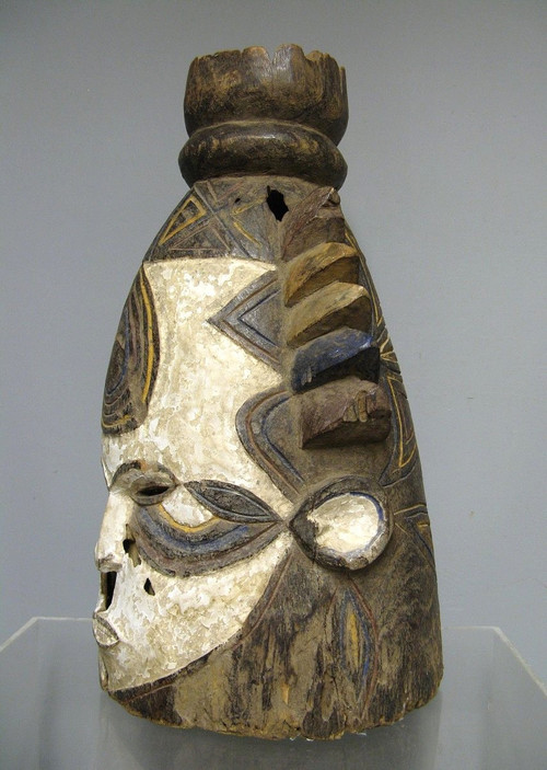 Konische Wappenmaske - Igbo / Ibo - Nigeria