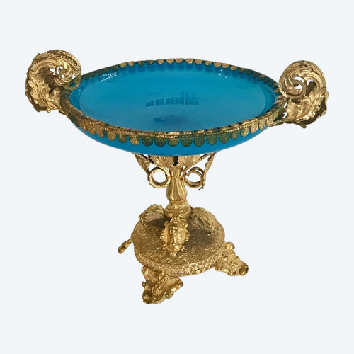 Coppa Opalina Blu E Pomponne