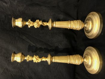 Coppia Candelieri Coppia nell'antica lampada in bronzo dorato del XIX