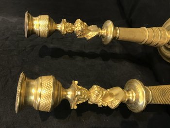 Coppia Candelieri Coppia nell'antica lampada in bronzo dorato del XIX