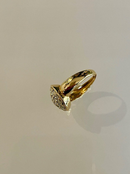 Anello a sfera con pavé di diamanti