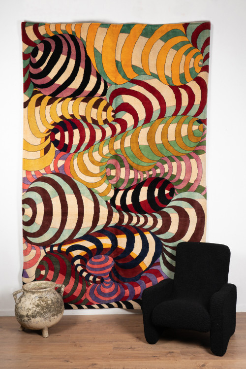 Teppich oder Wandteppich mit Spiralmuster aus Wolle. Zeitgenössische Arbeit.
