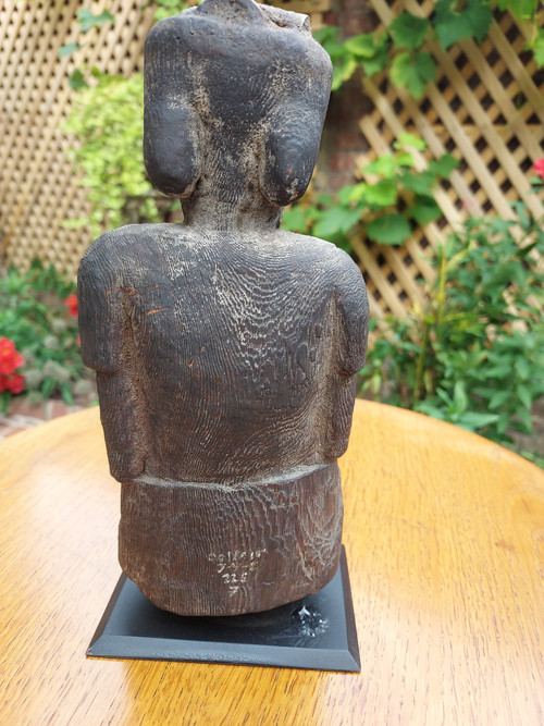 Bara Madagascar statuette