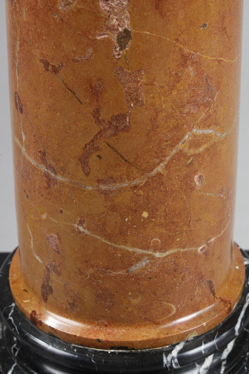 COLUMN IN RED PYRENEAN MARBLE FROM THE LATE 19TH CENTURY