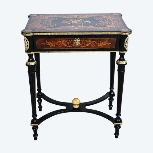 Small Table in Blackened Pear and Thuya Burl, Louis XVI style, Napoleon III period – Mid-19th century