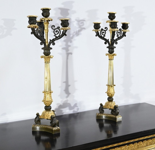 Coppia di Candelieri in Bronzo con Doppia Patina, Epoca Restauro – Inizio XIX Secolo