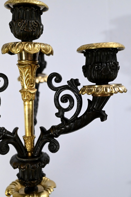 Coppia di Candelieri in Bronzo con Doppia Patina, Epoca Restauro – Inizio XIX Secolo