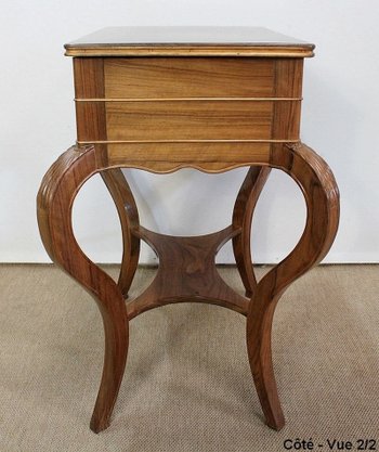  Table d’appoint Travailleuse en Noyer blond massif – Fin XIXe 