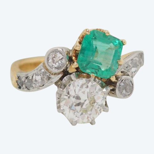 Bague Toi et Moi en or jaune et platine, émeraude et diamants