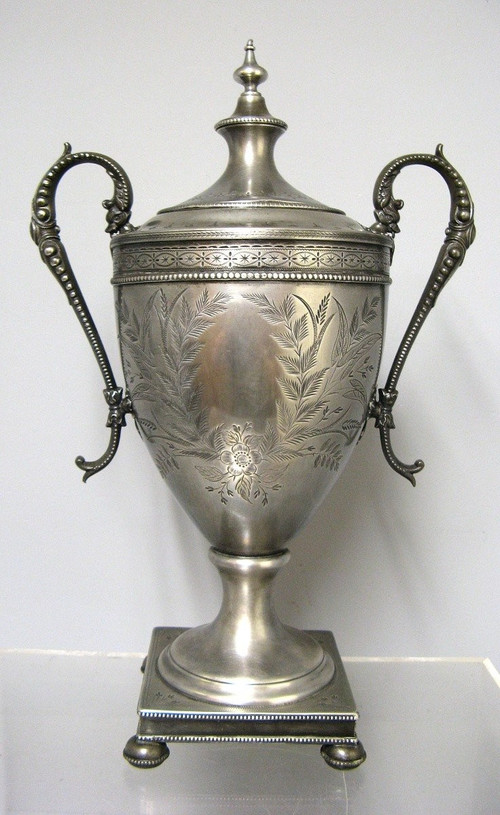 Fontaine à Thé XIXe. Samovar Mi-victorien.