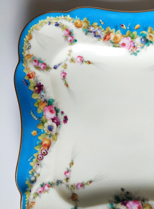 Pair of square plates in hand-painted porcelain of Paris