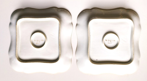 Pair of square plates in hand-painted porcelain of Paris