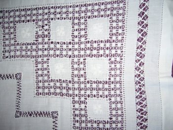 Tovaglia in lino ricamato, 1920 circa