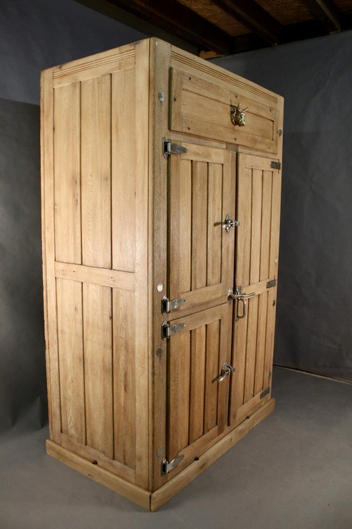 FRIGIDAIRE 1950 wooden cooler