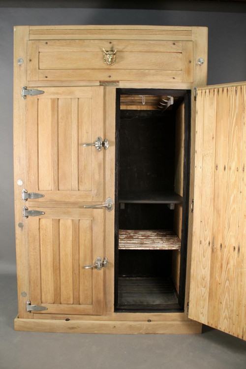 FRIGIDAIRE 1950 wooden cooler