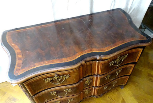 Commode Arbalète Louis XV Marqueterie Bois Rose Palissandre Noyer XVIIIème