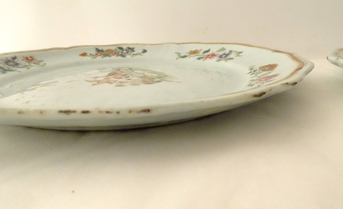 Coppia di piatti in porcellana Compagnie Des Indes Uccelli Fagiani Fiori XVIII secolo