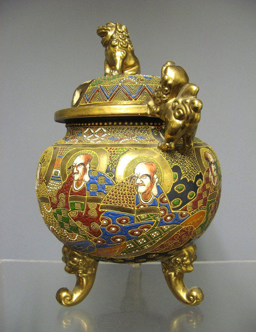 Parfümbrenner Satsuma Geisha Samurai Japan Imperial 19. Jahrhundert.