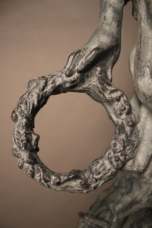 "Le Printemps", Giovane donna drappeggiata in ghisa su base di Mathurin Moreau