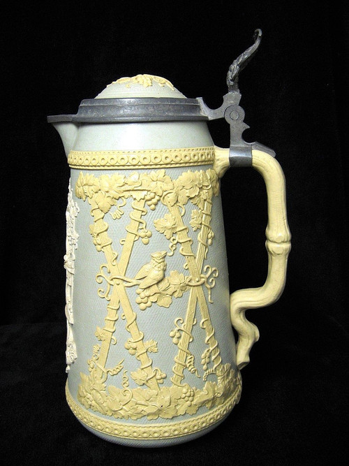 Villeroy Boch Mettlach Brocca da birra del XIX secolo.