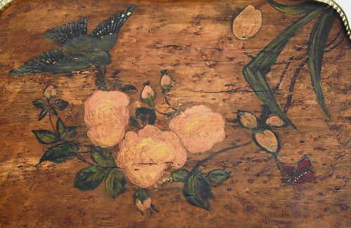 Petite Table de Salon en Moucheté de Thuya à décor peint – 1920