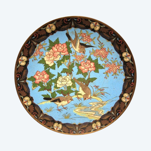 Piatto grande in smalti cloisonné XIX secolo Giappone.