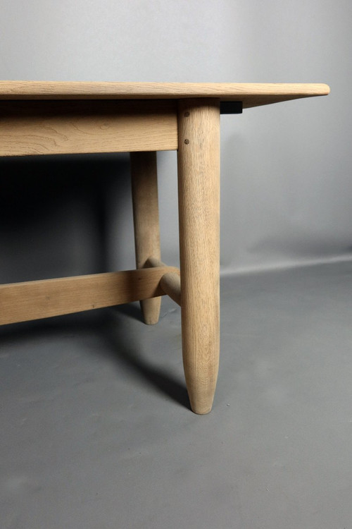 Table en chêne XXe siècle