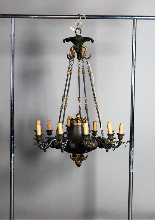 Kronleuchter aus der Restaurationszeit