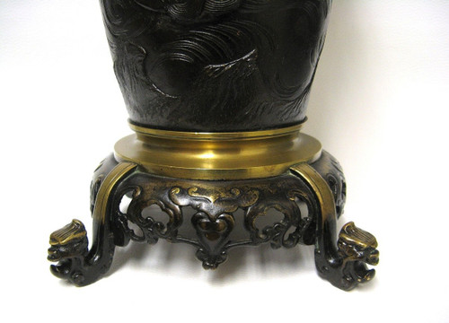 Potiche del drago in bronzo del XIX secolo. Arte asiatica.