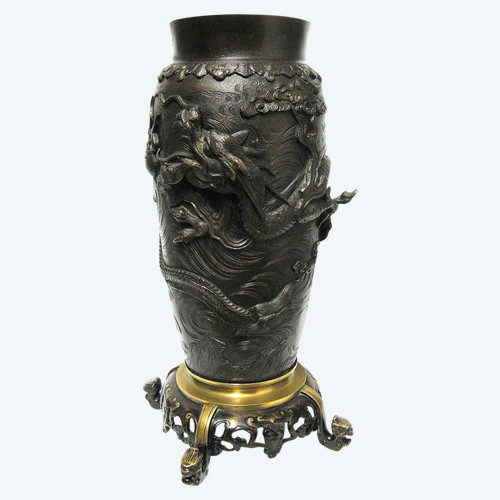 Potiche del drago in bronzo del XIX secolo. Arte asiatica.
