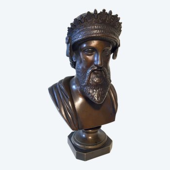 Bust Of Darius 1st, King Of Persia. XIXth bronze.