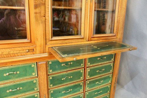 Bedeutende Mahagoni-Cartonnier-Bibliothek aus dem 19. Jahrhundert